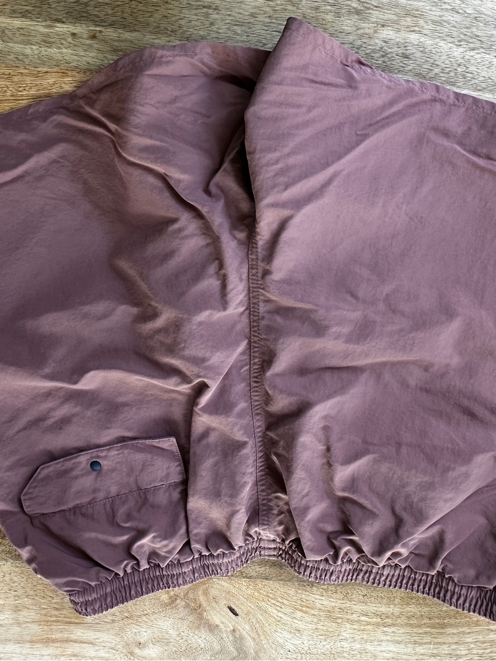 Patagonia Lined Swim Trunks Mauve, Size XL - Picture 9 of 10